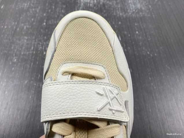 One Kick CUT TRAVIS FZ8117-003 X CHECK THE JORDAN SCOTT 0716